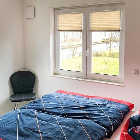 2 Bedroom Cozy Apartment In Rechlin Eksteriør billede
